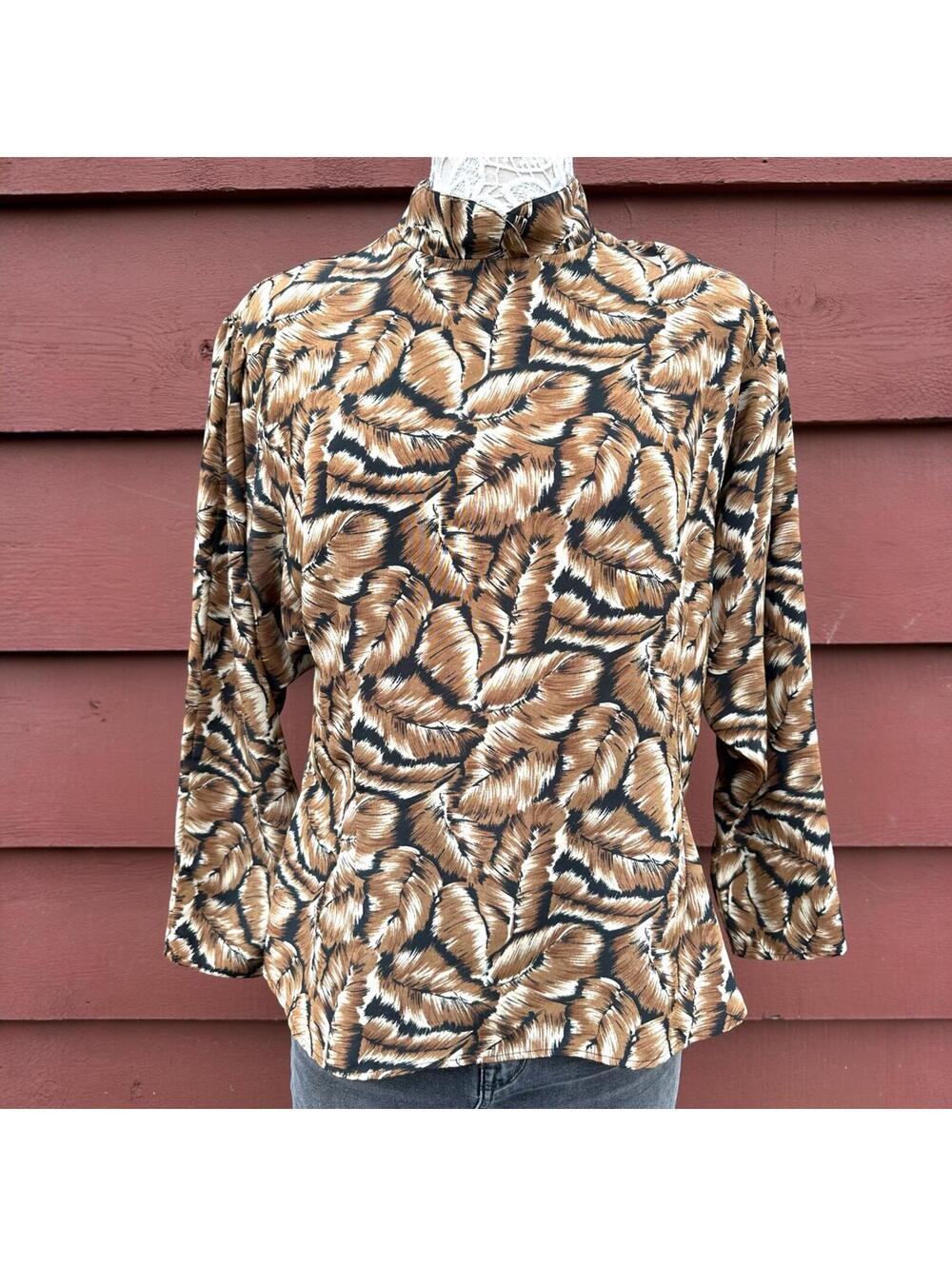 Sheridan Square Vintage Blouse Brown Black Feather Leaf Print‎ Mock Neck Keyhole